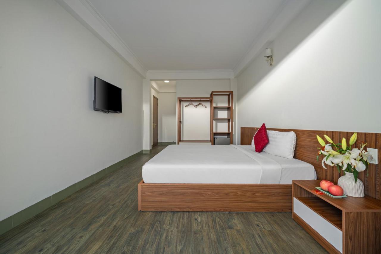 Nami Hotel Нячанг Экстерьер фото