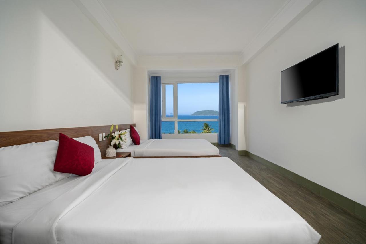 Nami Hotel Нячанг Экстерьер фото